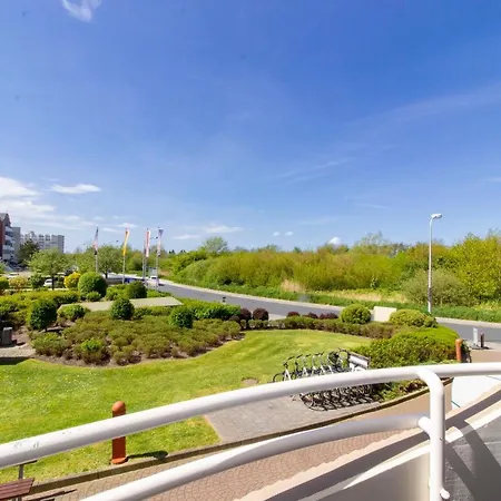 Lord Nelson 104 Apartman *